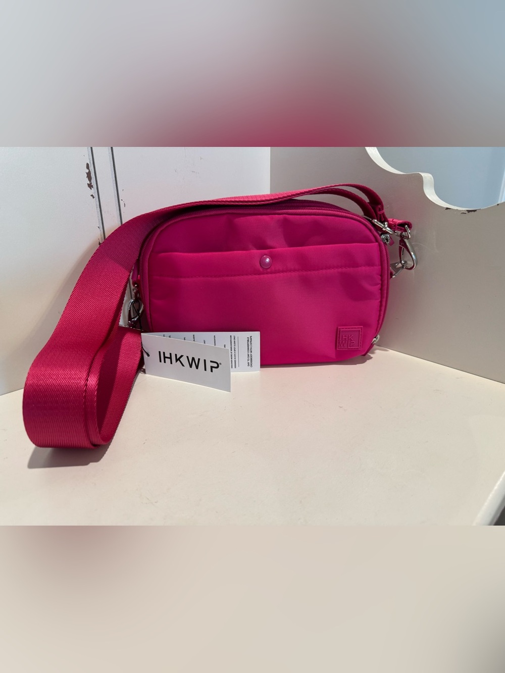 IHKWIP Day to Day Convertible Crossbody Bag - Vibrant Pink